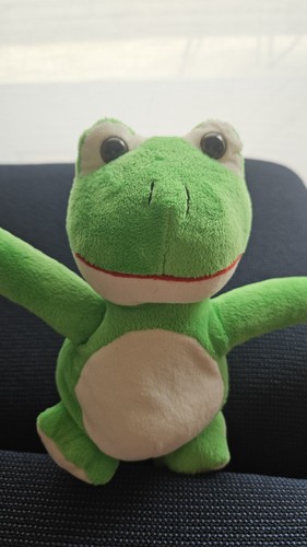 Süßer grüner kuschelfrosch - süßer,